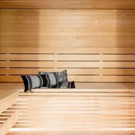 Cozy In A Residential Area Of