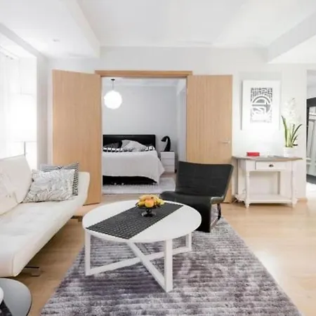 Cozy In A Residential Area Of Daire